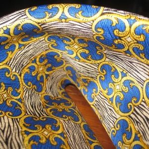 New Gianni Versace Silk Tie Baroque Geometric $500